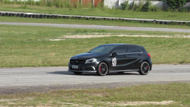 WhatsApp_Image_2018-04-24_at_09.50.40.th